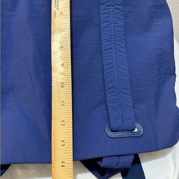 Laundry By Shelli Segal Tote blue bag zip top - Picture 9 of 10